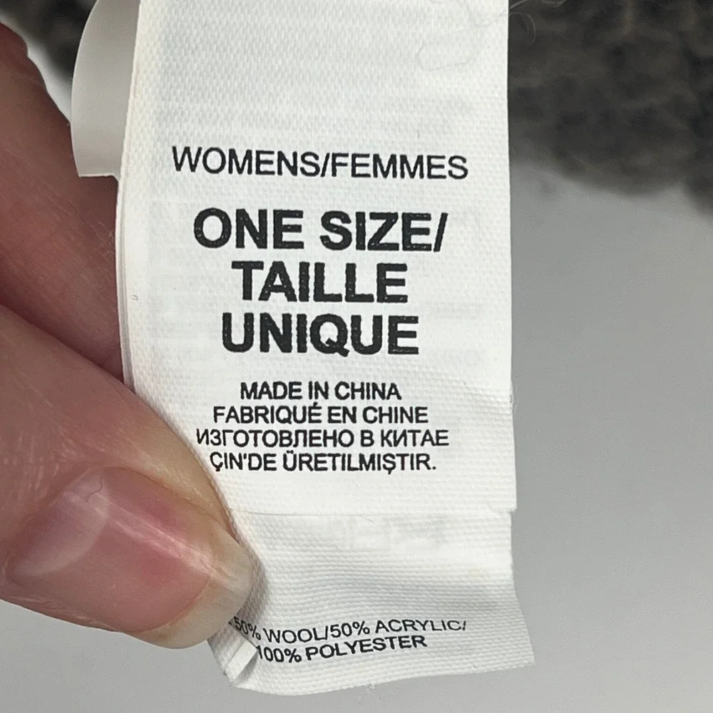 The North Face Womens Knit Pom Pom Beanie Hat One Size Gray MINNA Snow Cabincore